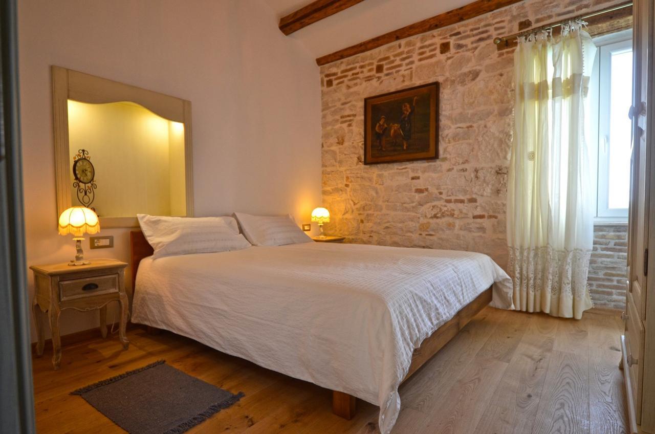 Arnolongo B4 Sea View Hotel Rovinj Exterior photo
